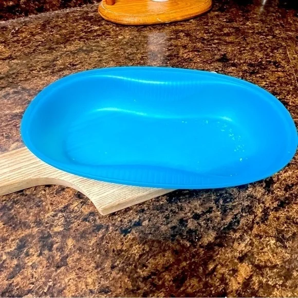 Tupperware Microwave Breakfast Maker - Picture 7 of 10